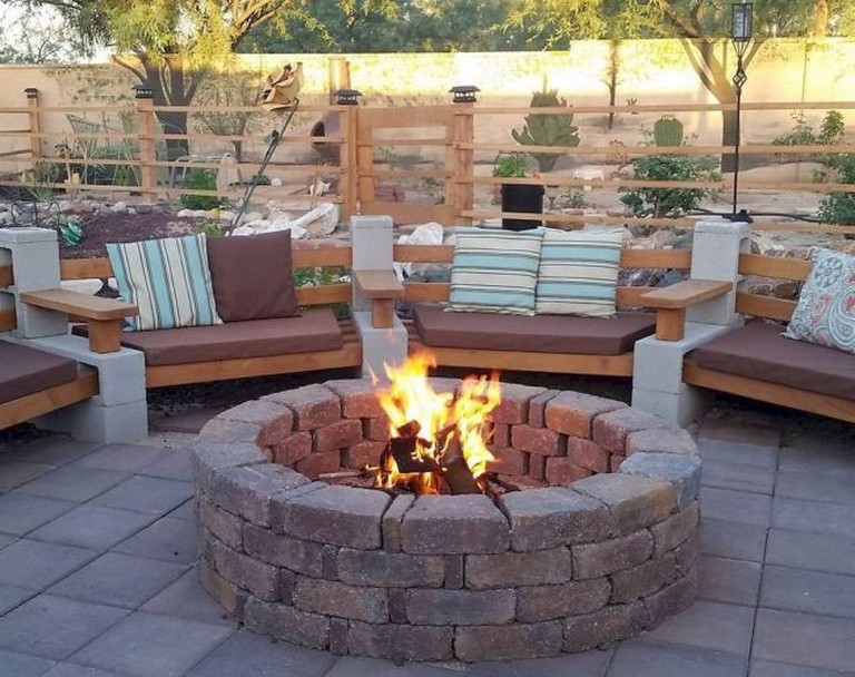 50+ Amazing Diy Bench Seating Area Backyard Landscaping Ideas - Page 29