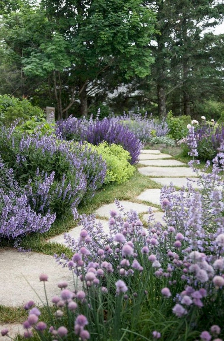 15+ Ideas For A Great Garden Path Walkway For Your Home