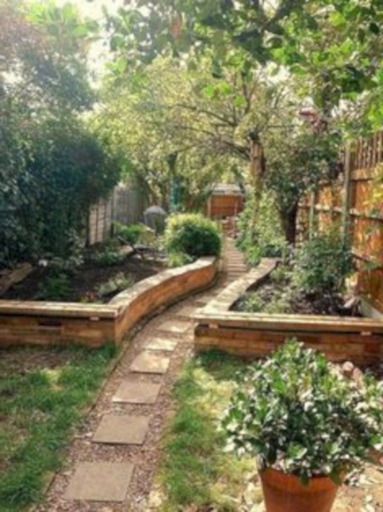 28+ Beaty Small Backyard Landscape Designs to Your Garden - Page 19 of 31