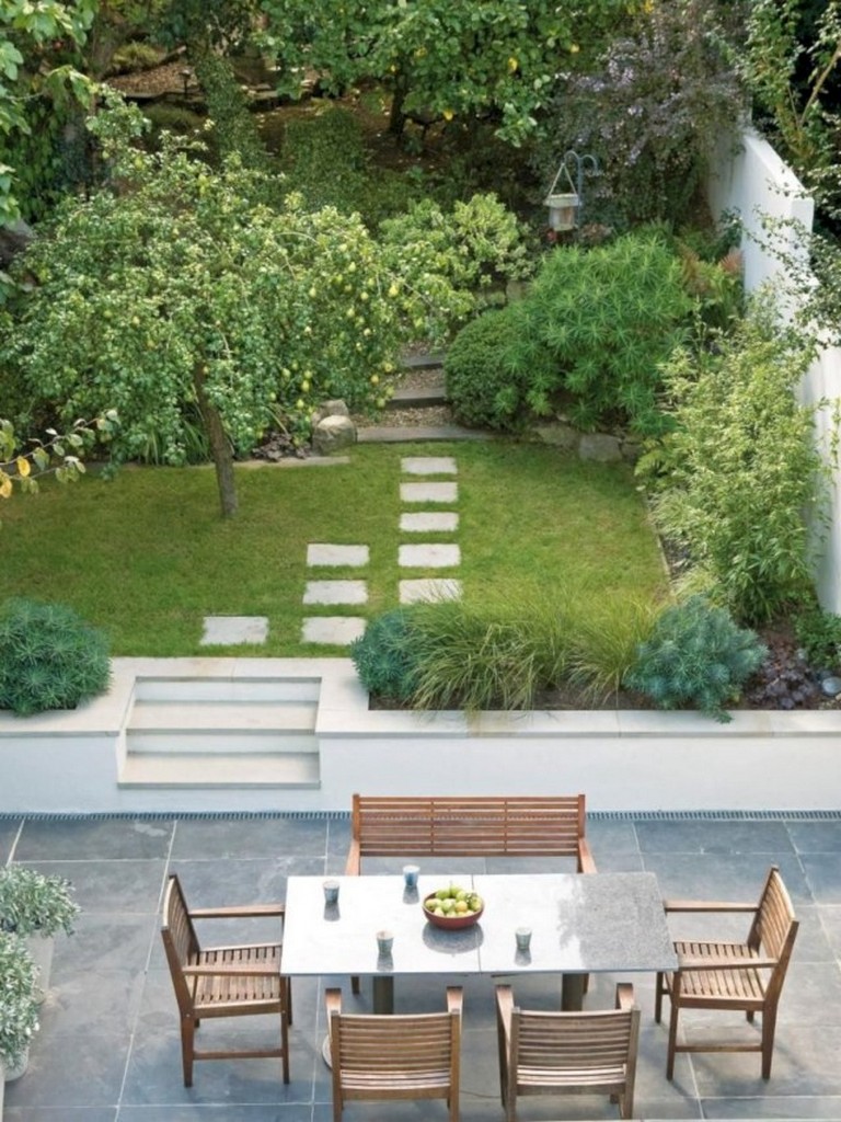 28+ Beaty Small Backyard Landscape Designs to Your Garden - Page 27 of 31