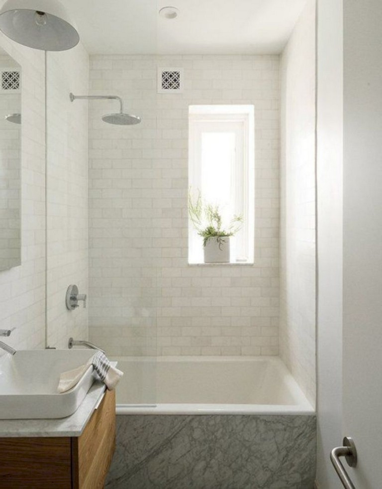 35+ Luxury Bathroom Makeovers Ideas For Small Space