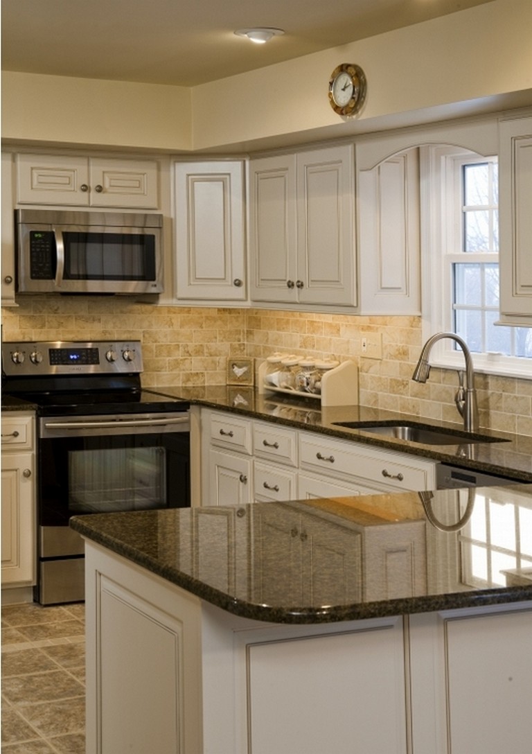 50+ Easy And Elegant Cream Colored Kitchen Cabinets Design Ideas - Page