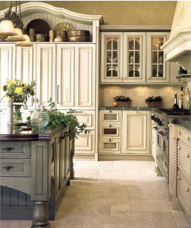 50 Easy And Elegant Cream Colored Kitchen Cabinets Design Ideas Page   120 Easy And Elegant Cream Colored Kitchen Cabinets Design Ideas 04 