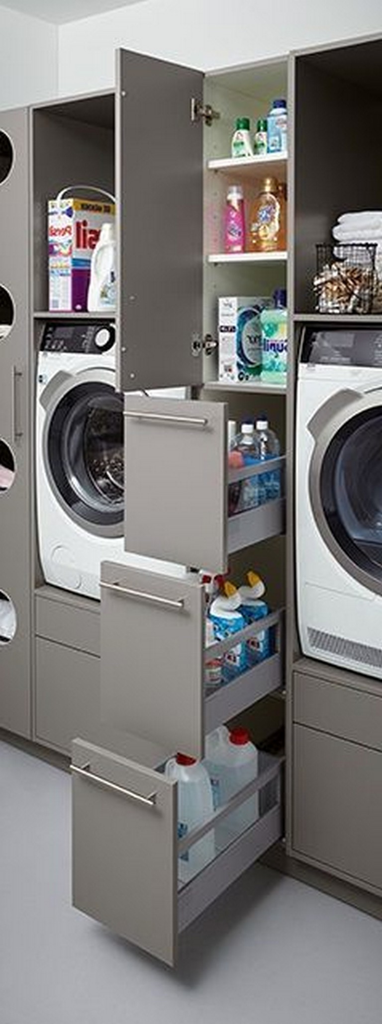 16 Handsome and Functional Laundry Room Design Ideas to Try